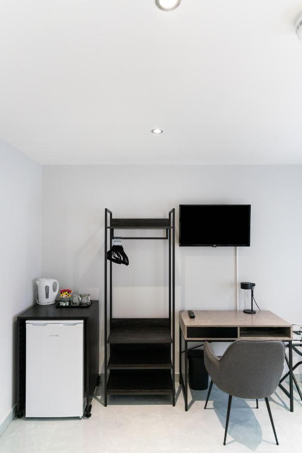 Luxury 5Bd Suite Guest House 伦敦 外观 照片