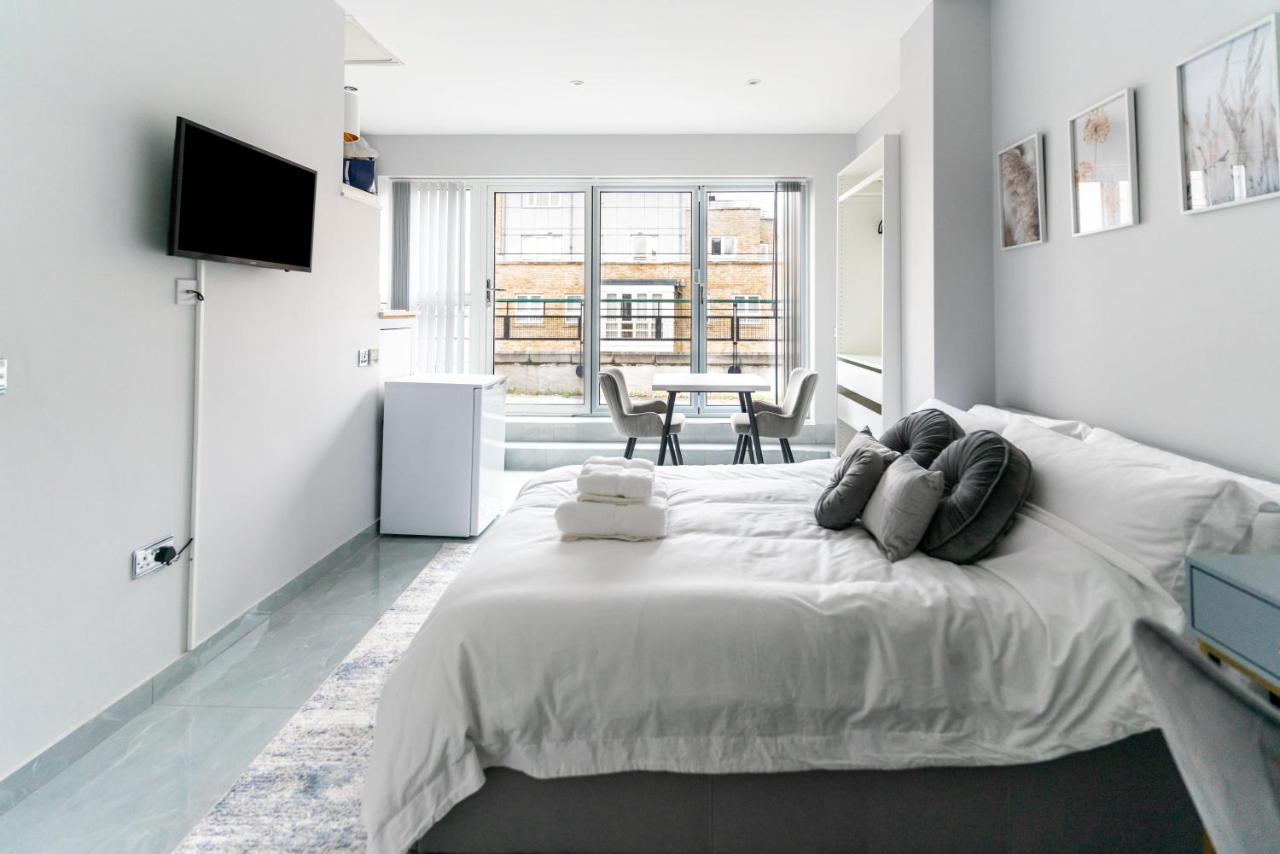 Luxury 5Bd Suite Guest House 伦敦 外观 照片
